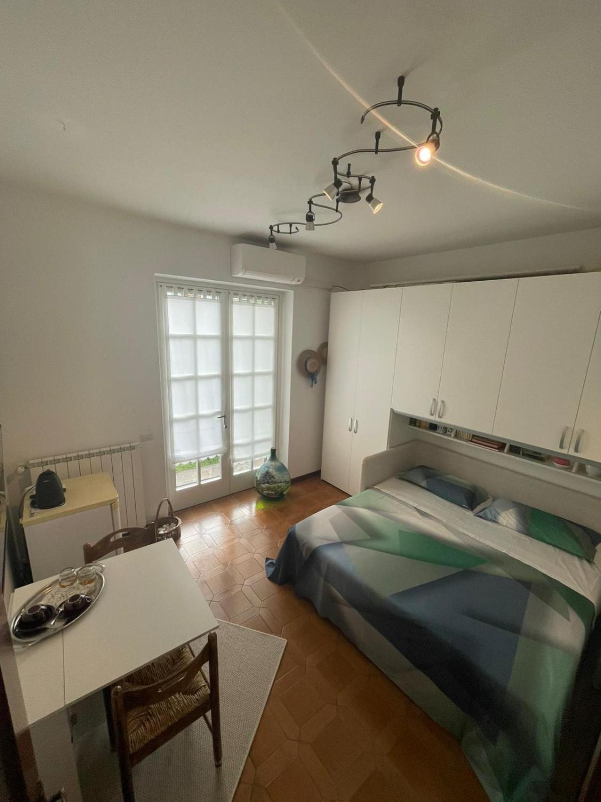 B&B Marilena Guanzate Luaran gambar